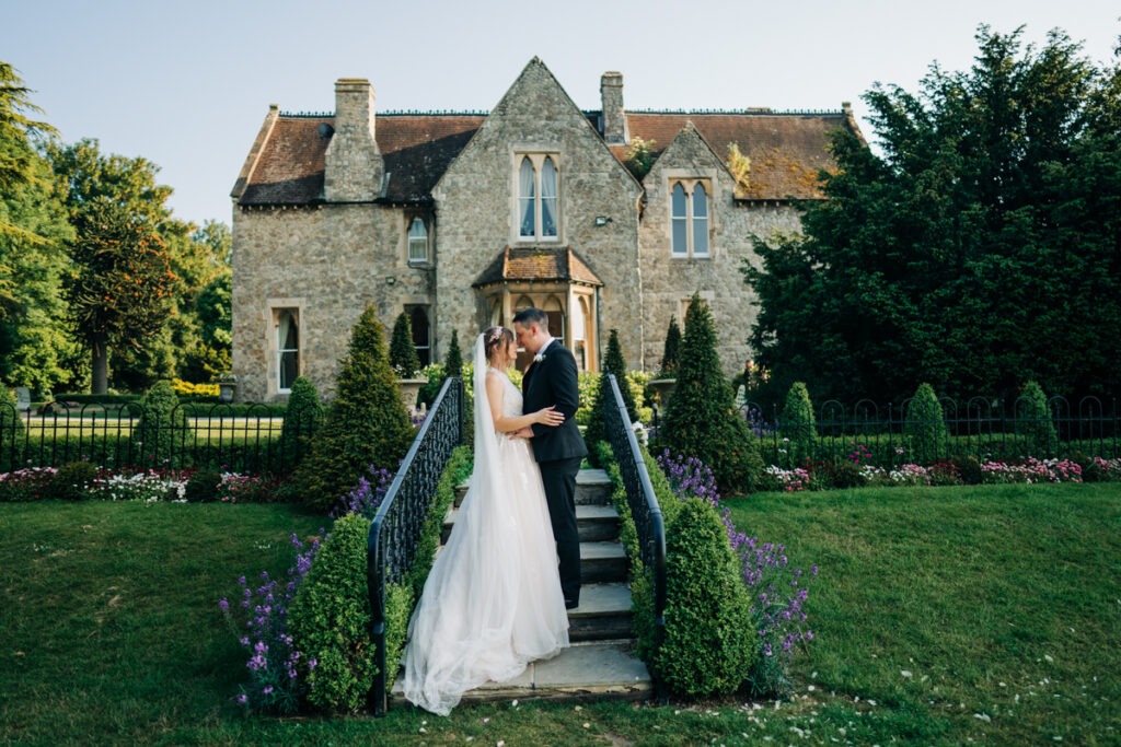 Emily & Matthew – Knowle Country House